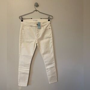 LOFT NWT WHITE SKINNY JEANS SIZE 26/2 P